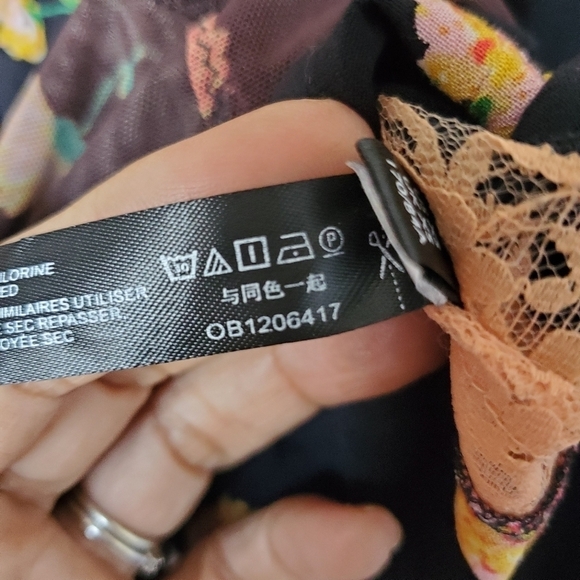 Free People Bodysuit Top Womens Extra Small Poppy Printed Long Sleeve Boho - Picture 7 of 9